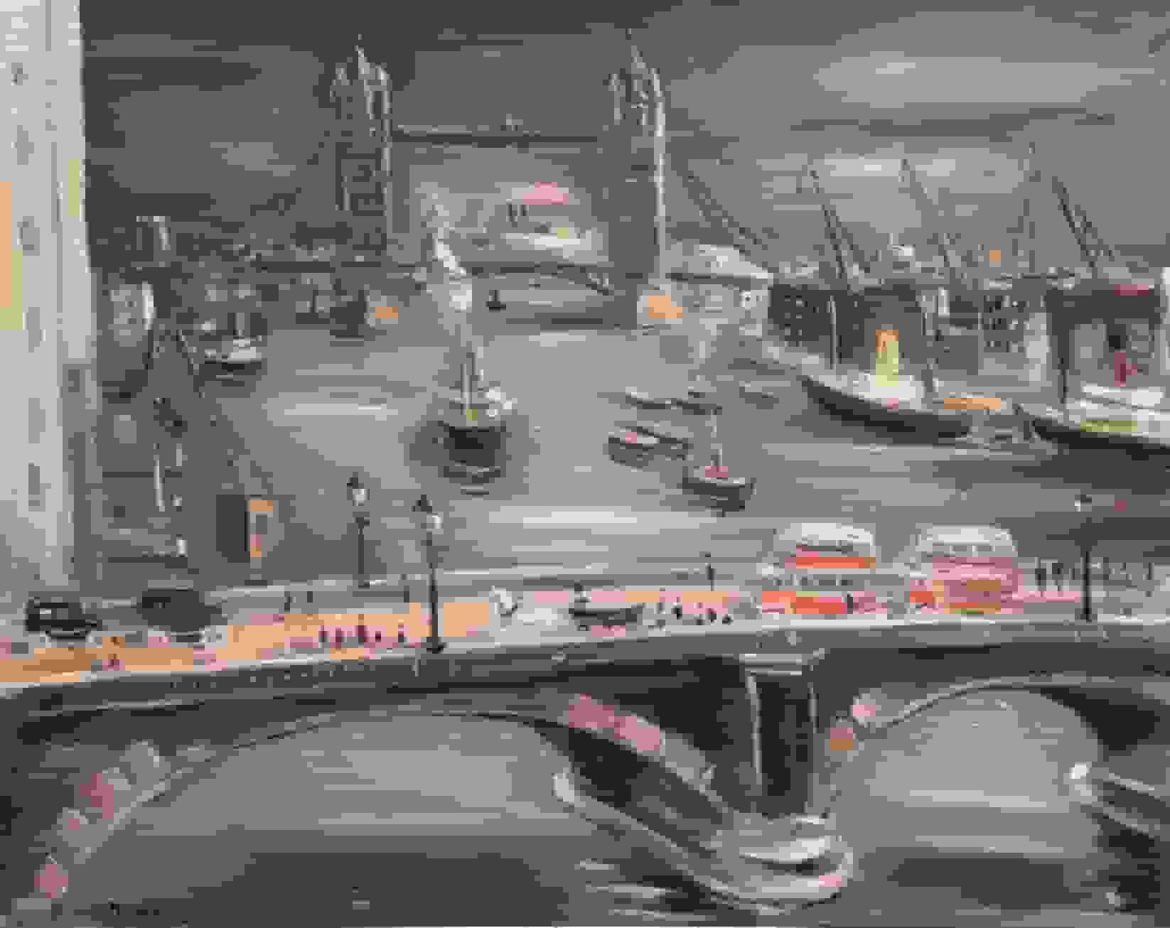 Gezicht op de Tower bridge over de Theems rivier